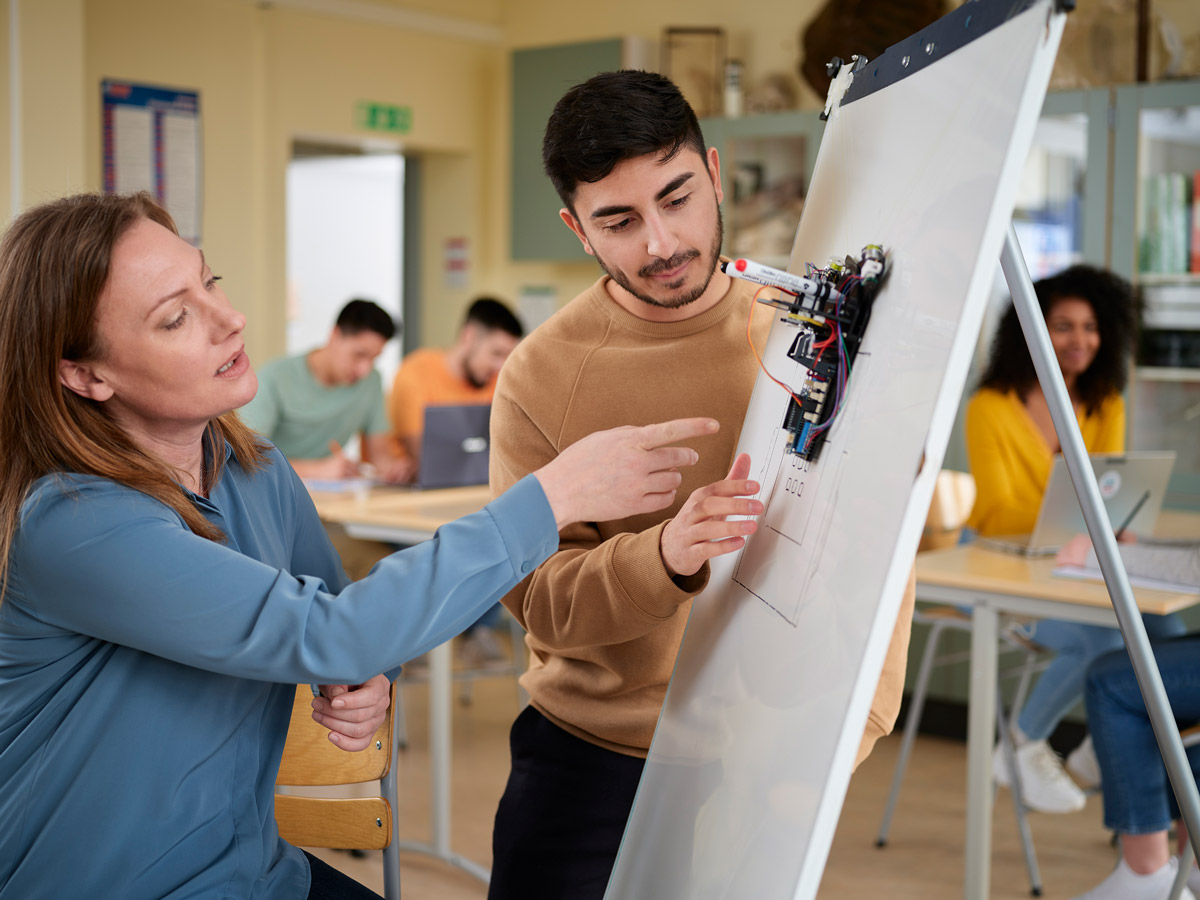 Arduino® Education Engineering Kit Rev2