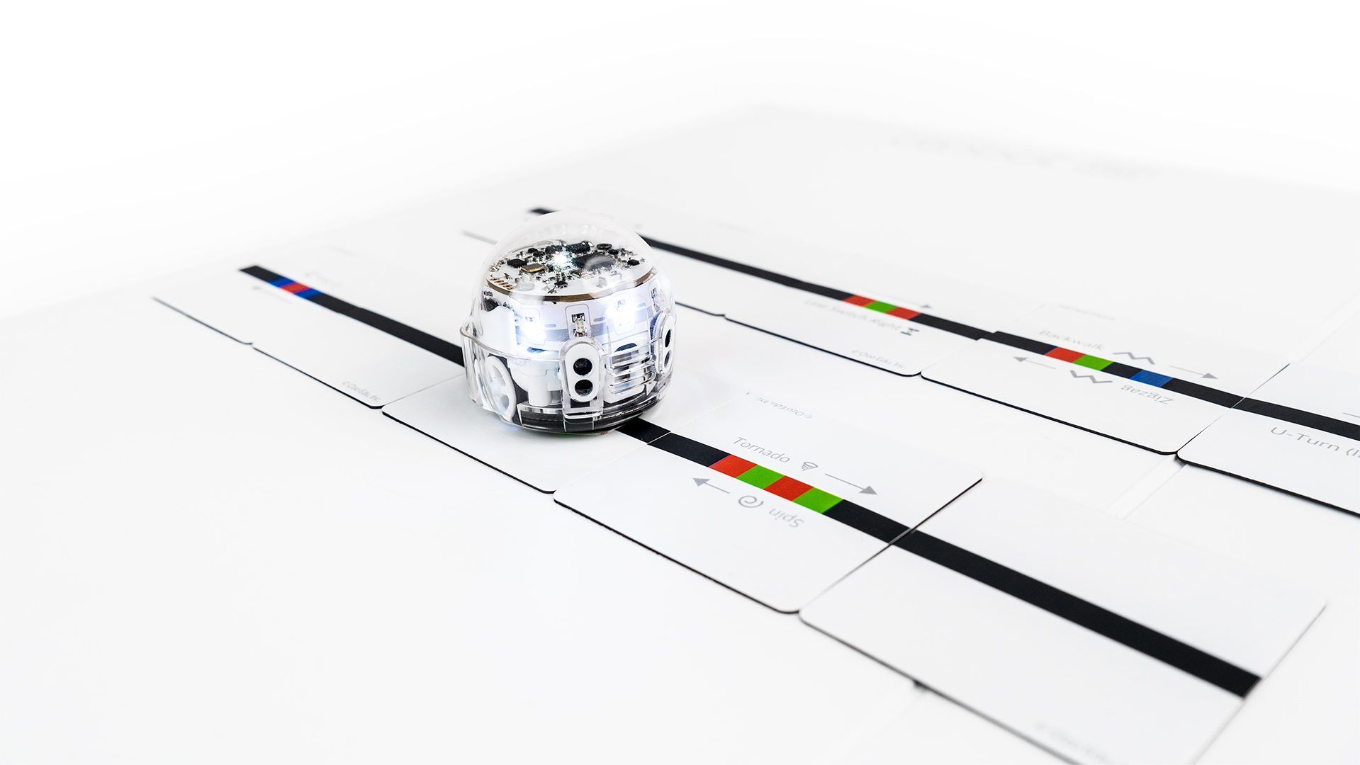 Ozobot MINT Special Move Set Magnetic Color Code Tiles \"Color Code Magnets Special Moves Kit\"