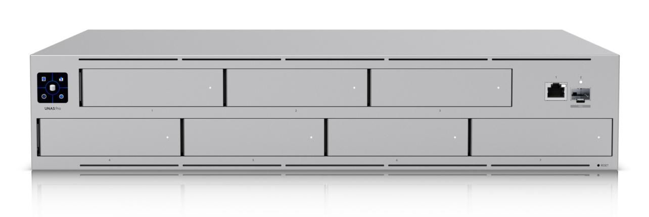 2U rack-mount NAS with (7)
